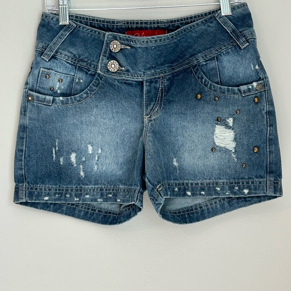 Pants - H.ta Fashion Distressed Studded Denim Shorts – Size 36